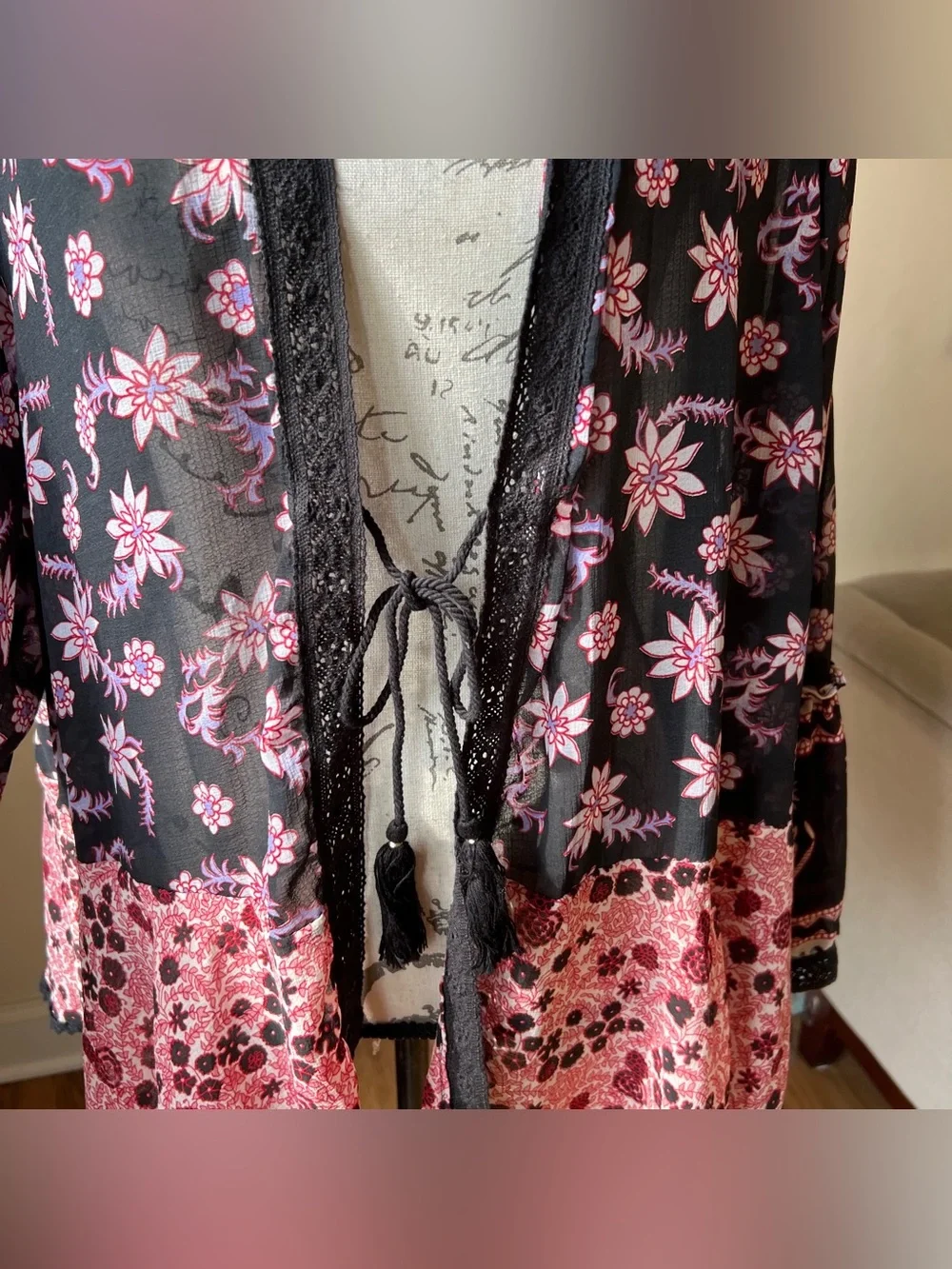 NEW Free People Lola Mixed Print Kimono Black Floral Sz M